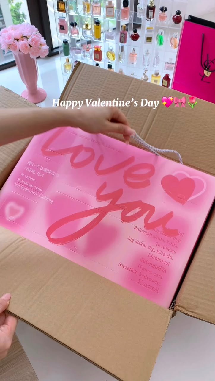 Love you Mini perfume Blind box 16pcs