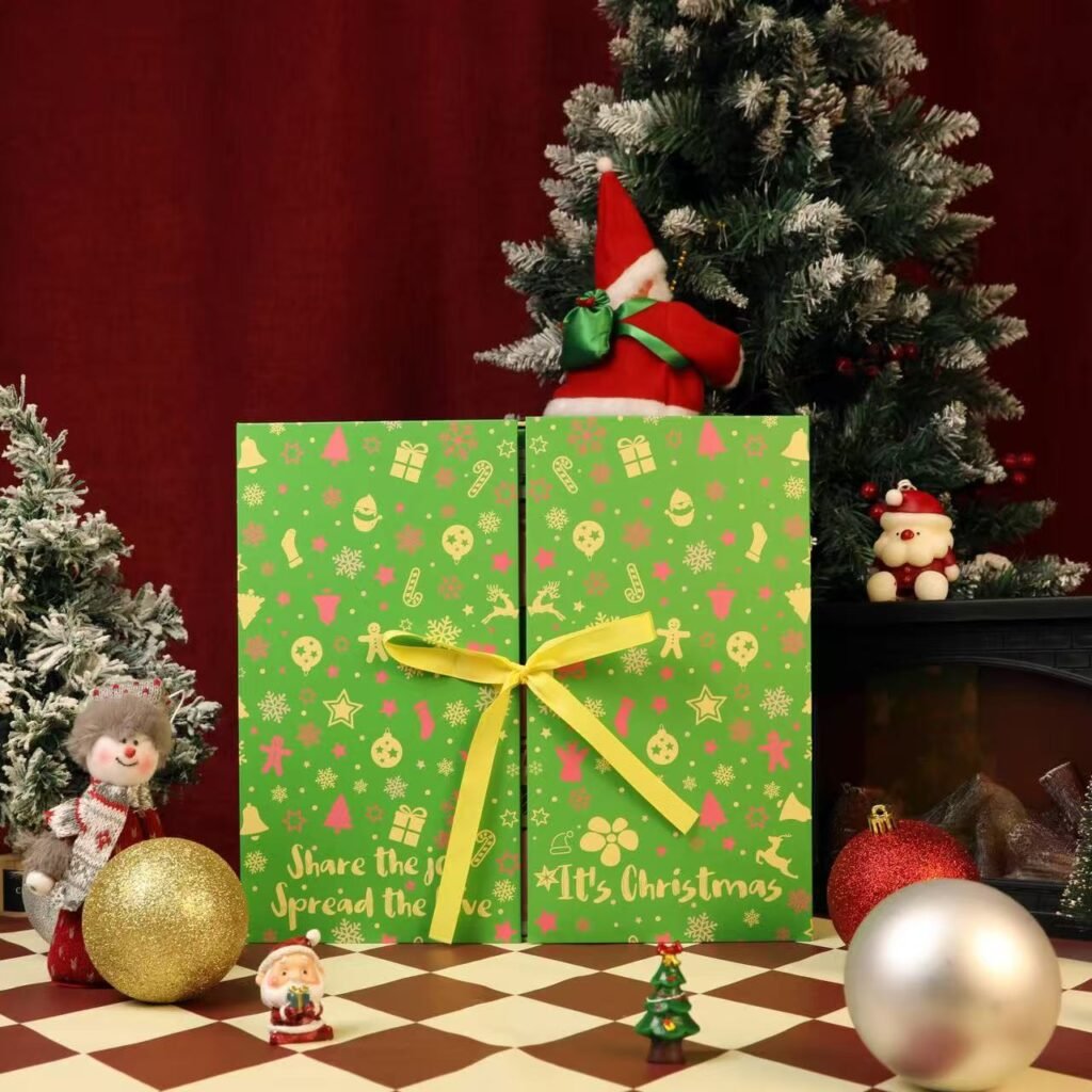 2026 green Christmas Advent Calendar 25 mini perfumes