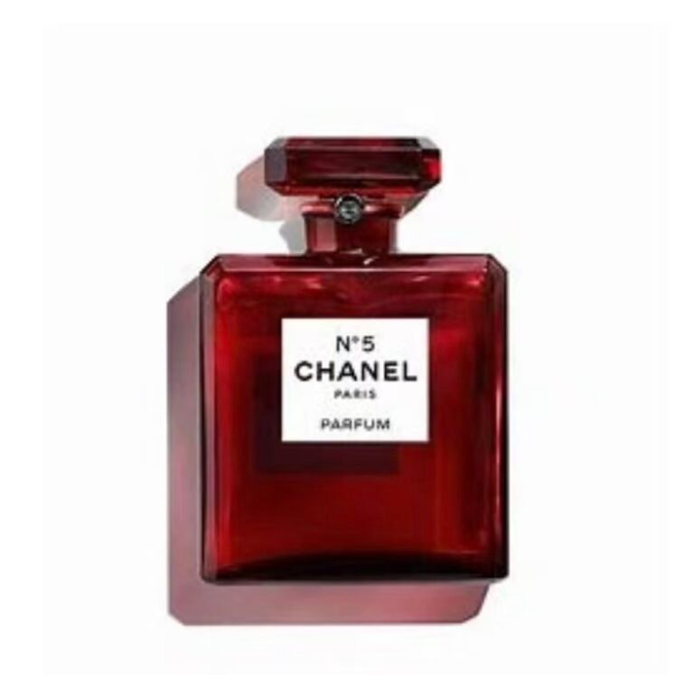 Chanel N°5 L'EAU Red