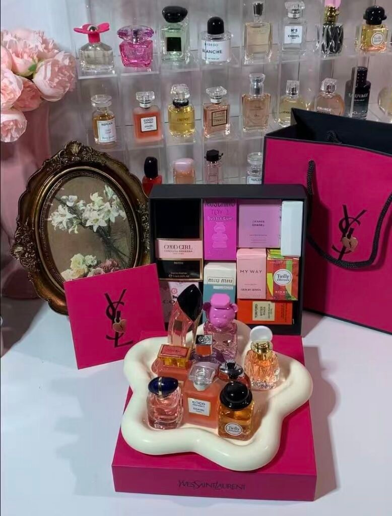 YSL Lucky Color Mini Perfume Set 9~10pcs