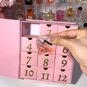12-Compartment Pink Christmas Advent Calendar